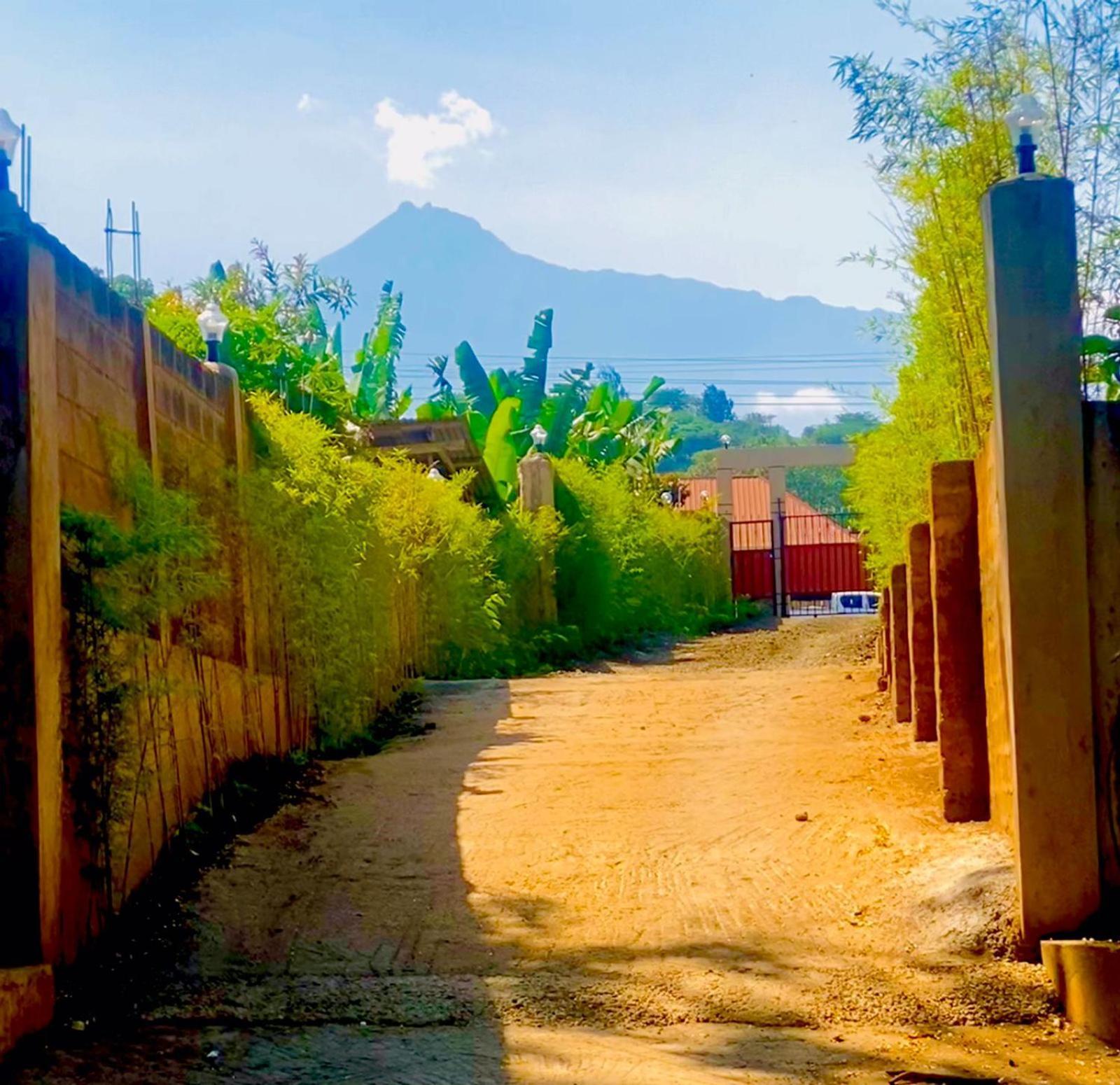 Kerama Silent Lodge Arusha Buitenkant foto